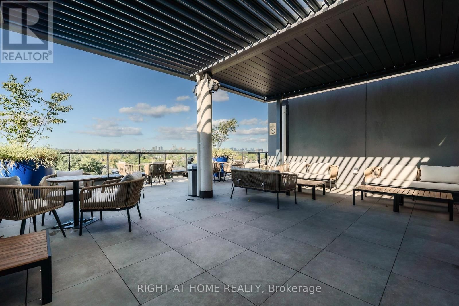 518 - 897 COLLEGE STREET WEST Image 38