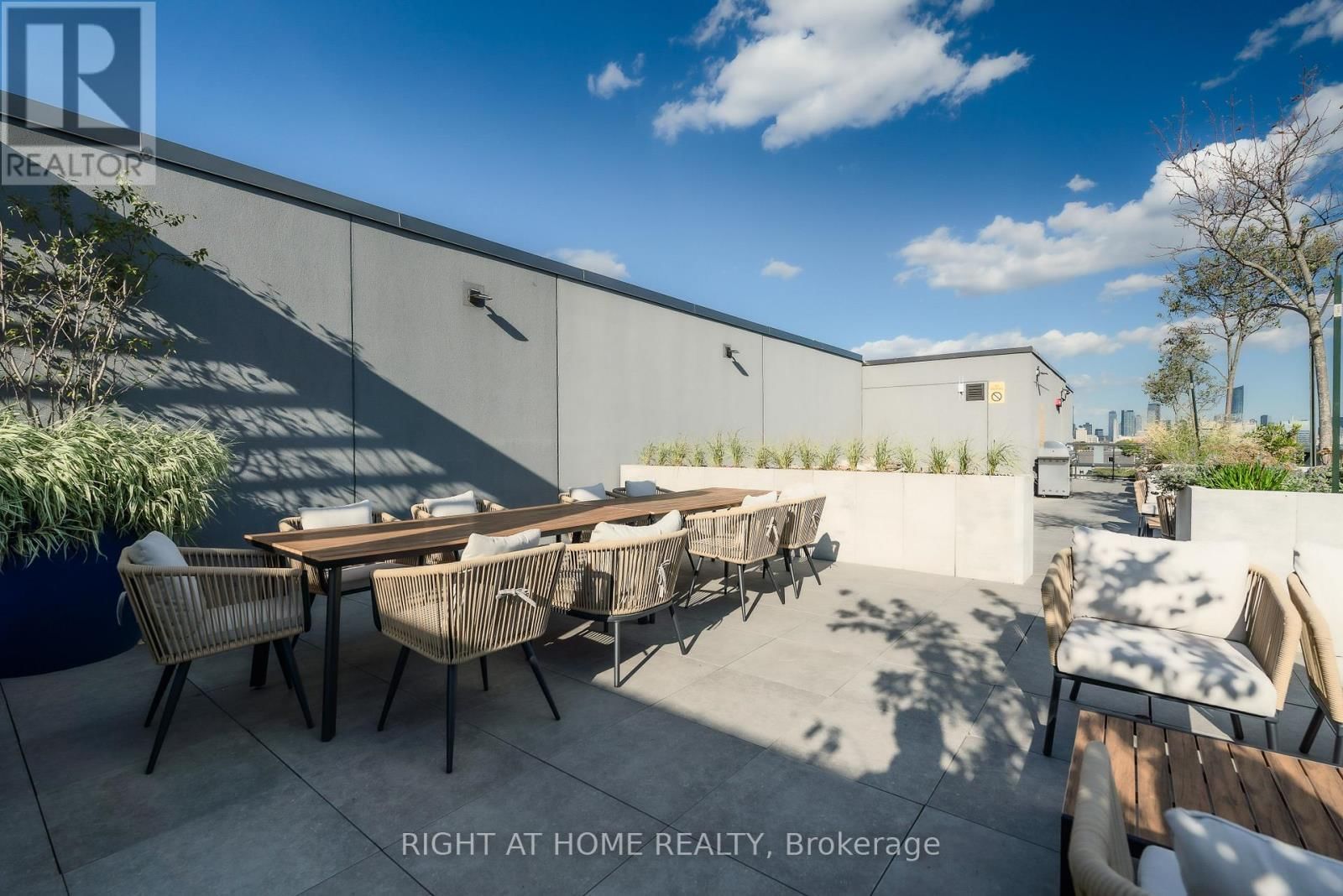 518 - 897 COLLEGE STREET WEST Image 42