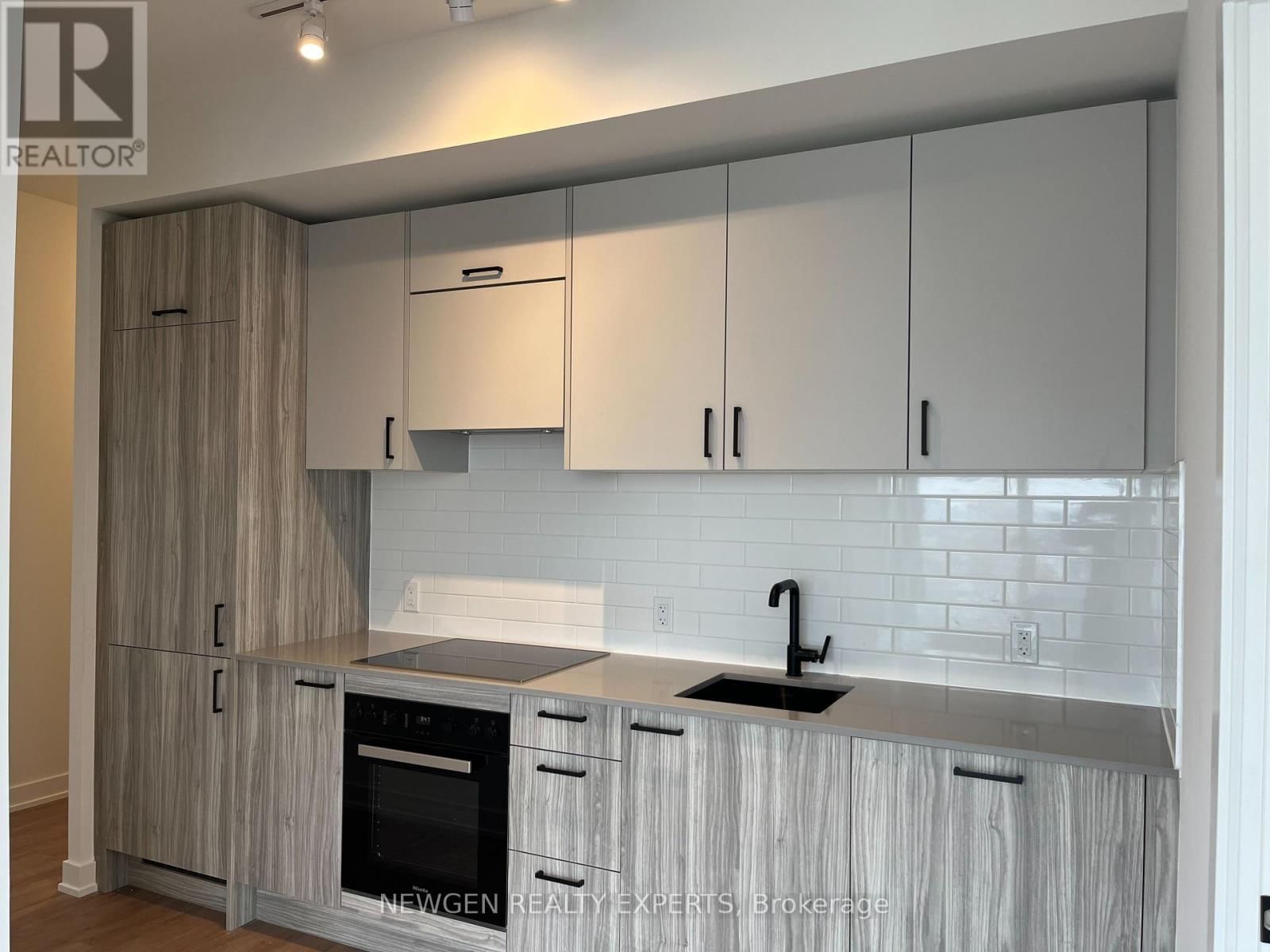 1505 - 5 QUARRINGTON LANE Image 13