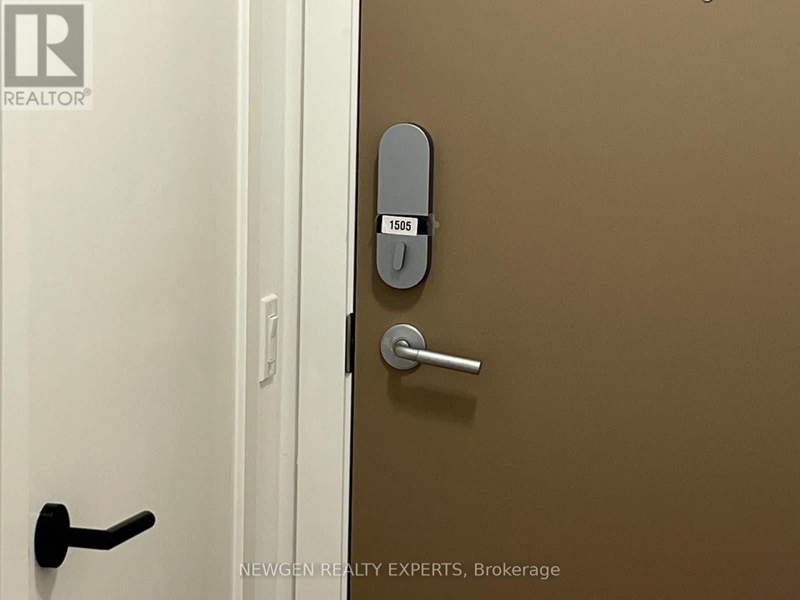 1505 - 5 QUARRINGTON LANE Image 2