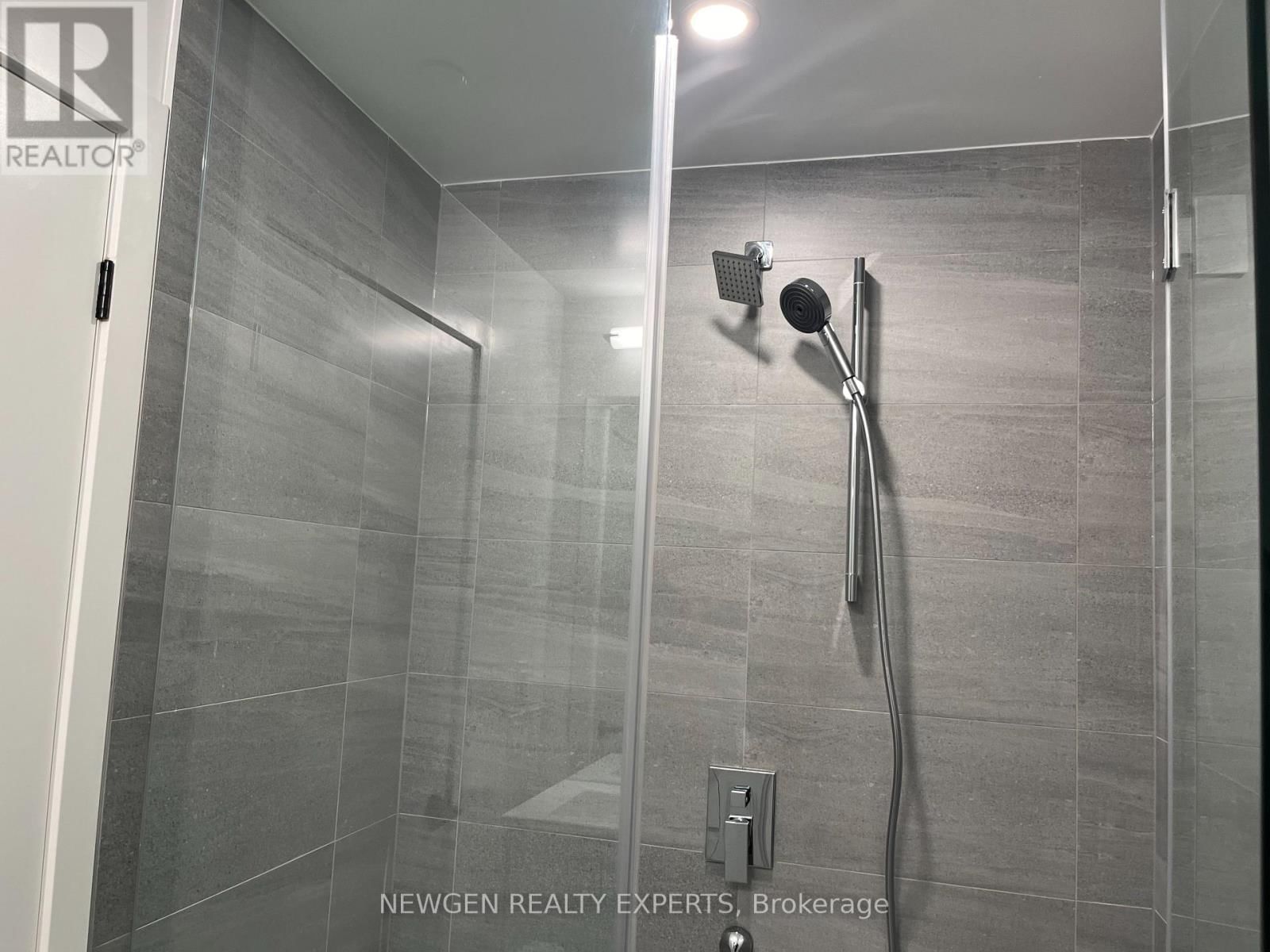 1505 - 5 QUARRINGTON LANE Image 8