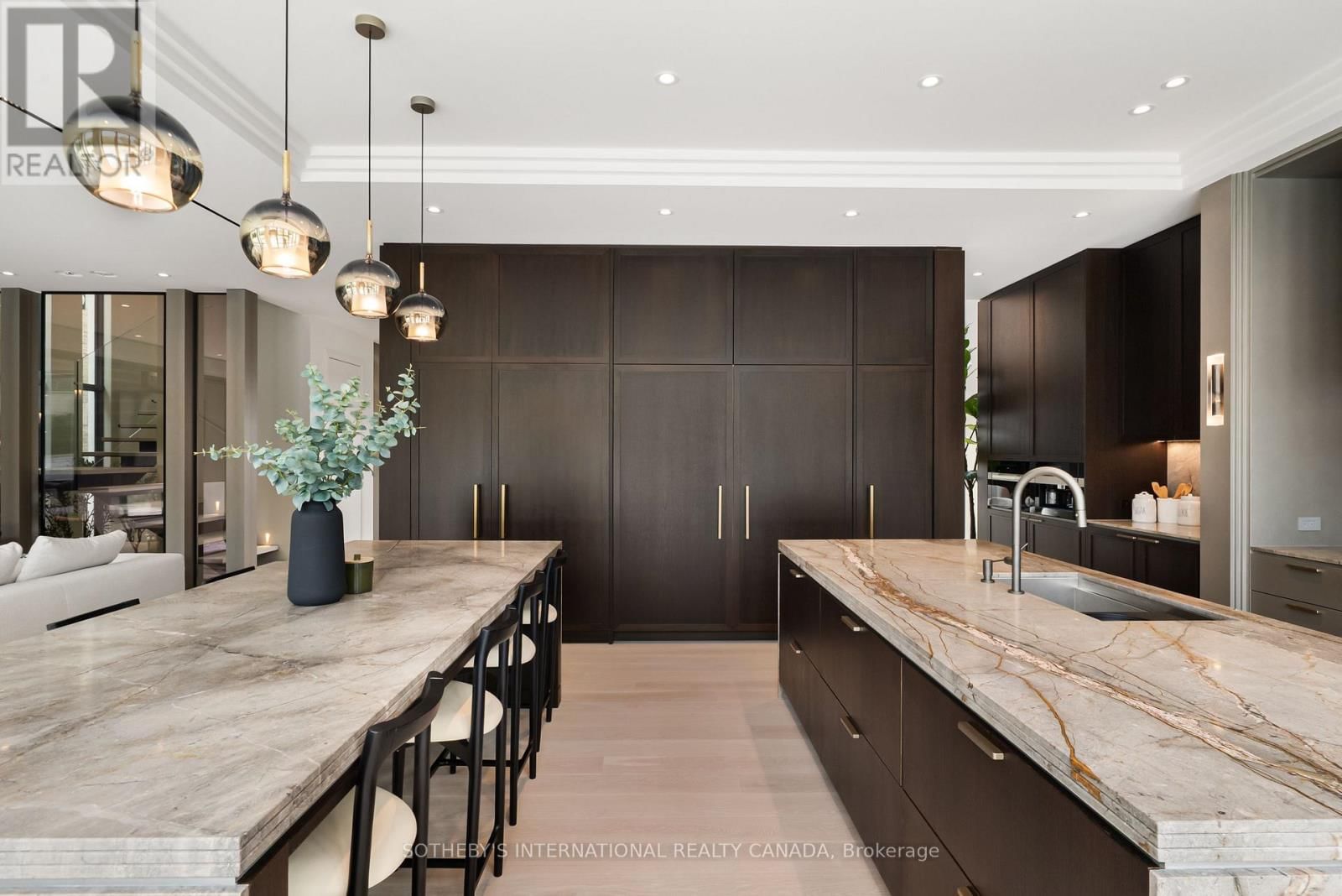 106 GLENAYR ROAD Image 16