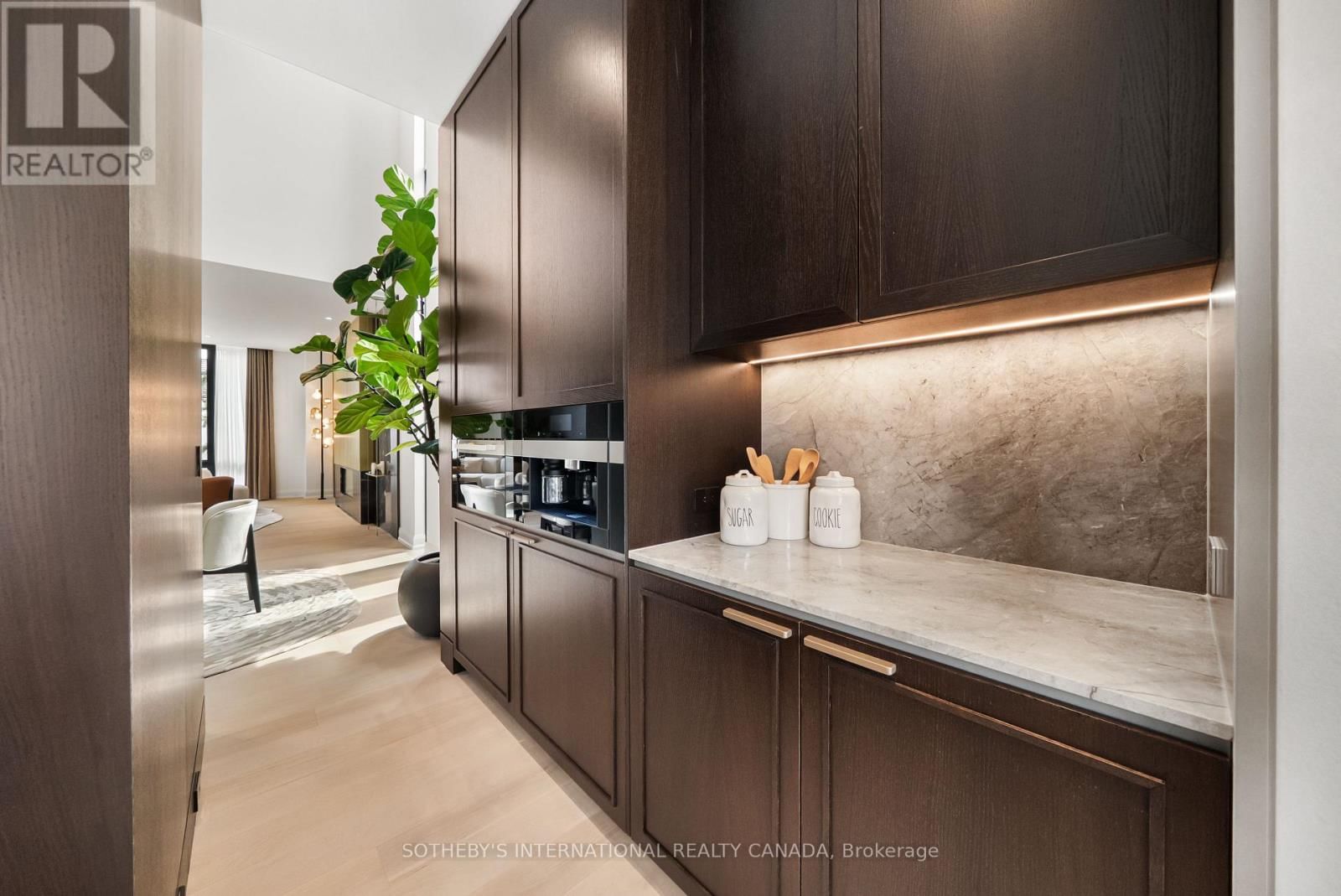 106 GLENAYR ROAD Image 19