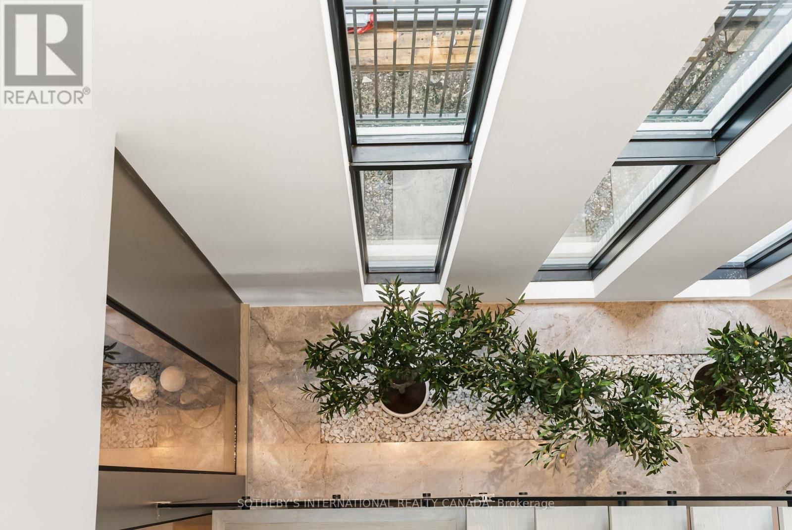 106 GLENAYR ROAD Image 24