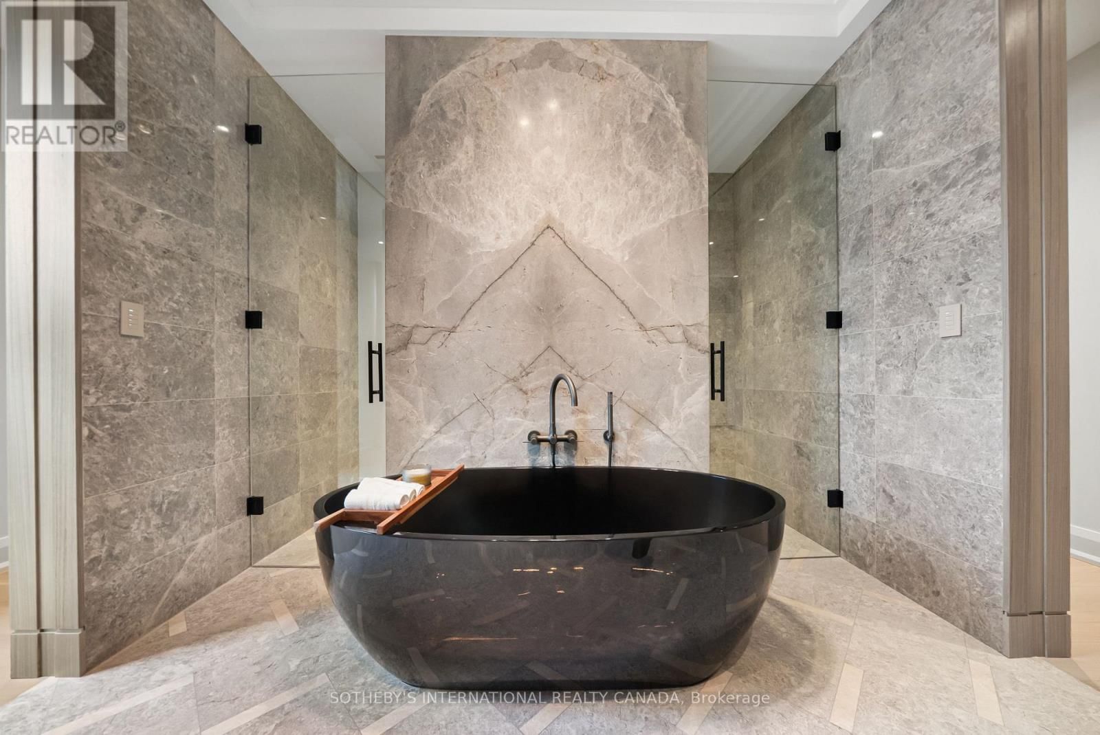 106 GLENAYR ROAD Image 29