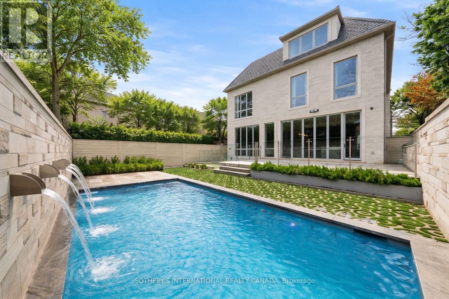 106 GLENAYR ROAD Image 3