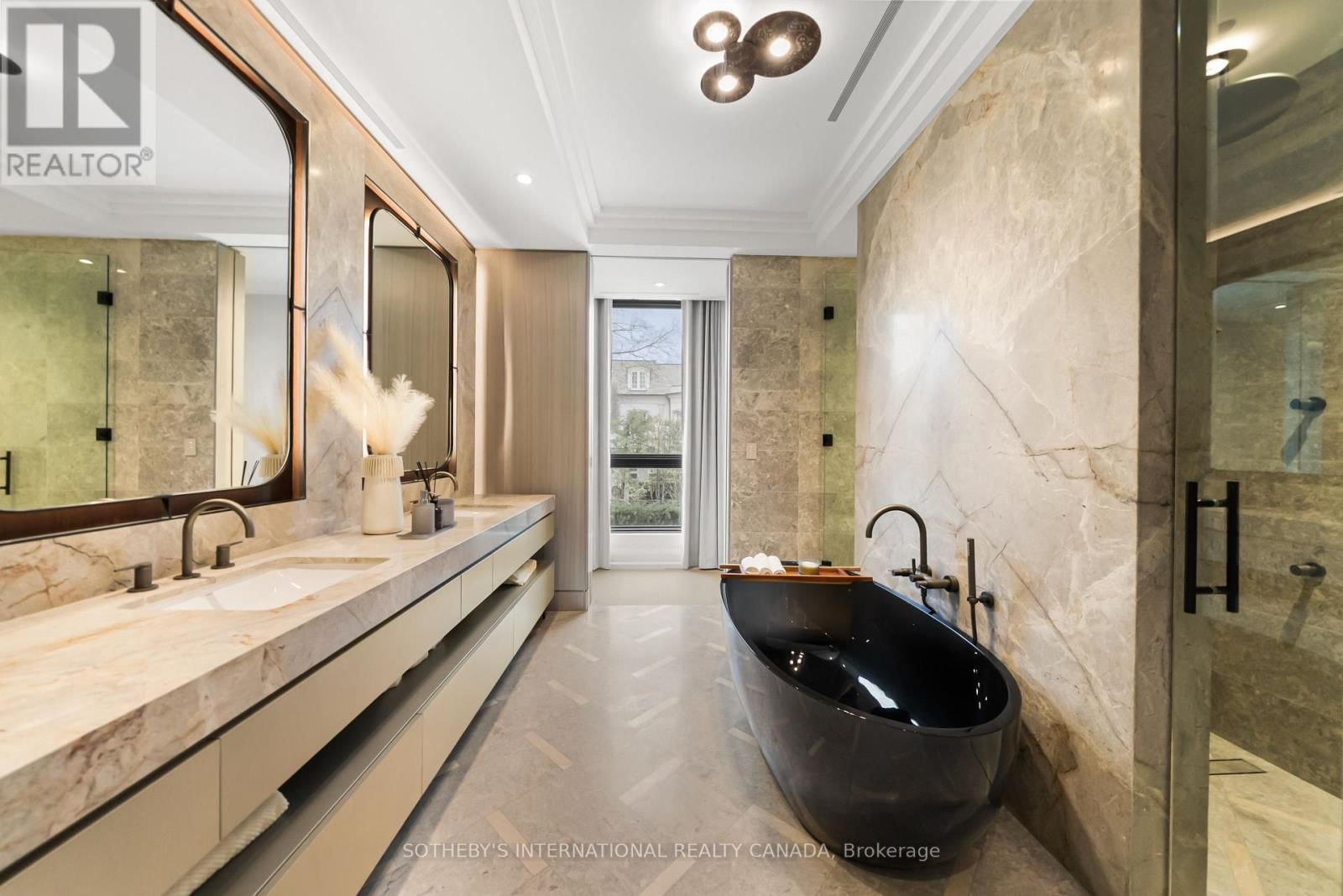 106 GLENAYR ROAD Image 32