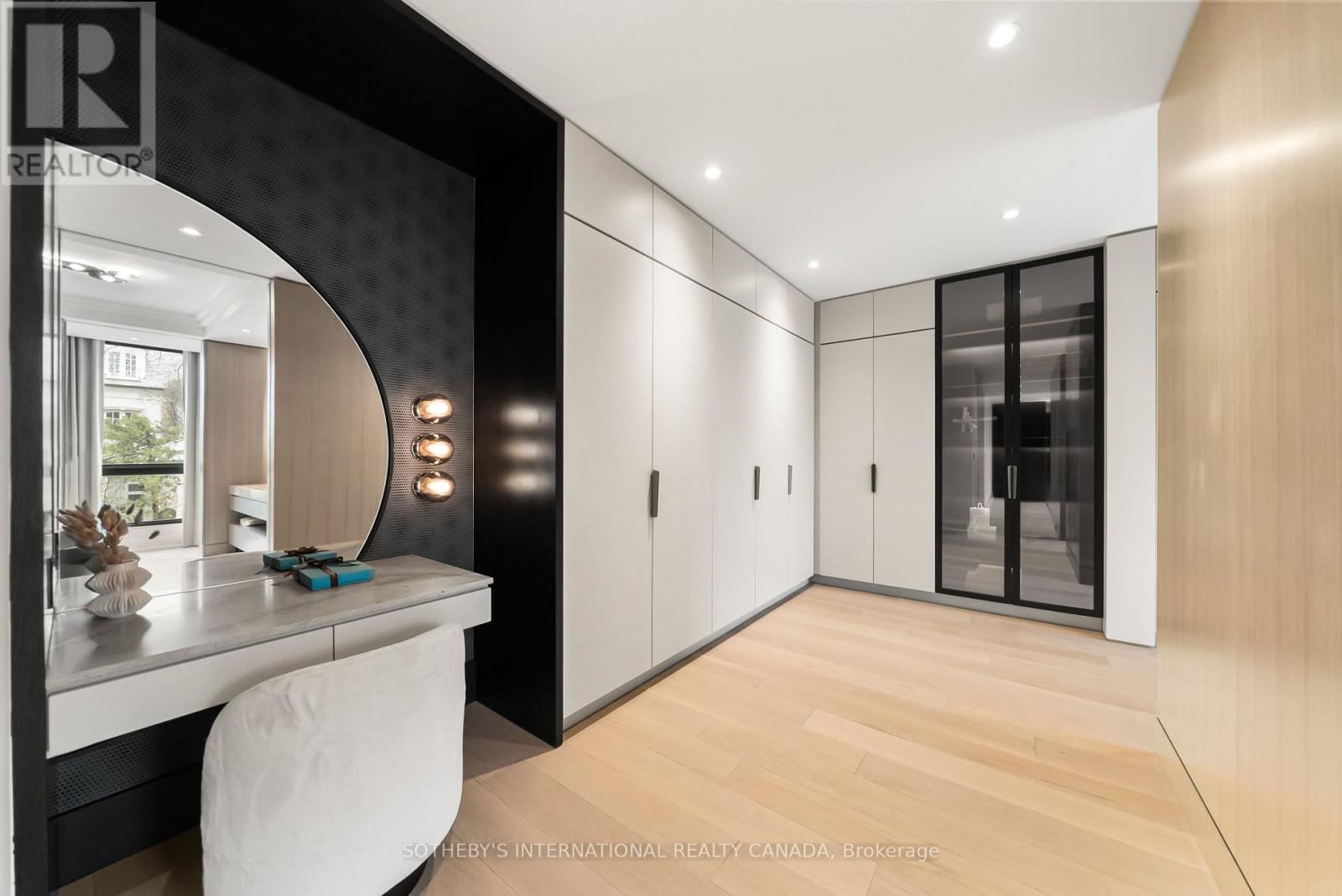 106 GLENAYR ROAD Image 33