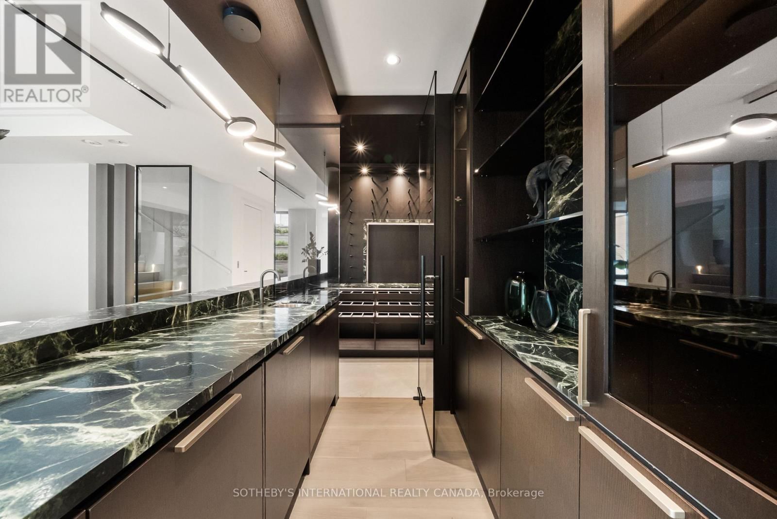 106 GLENAYR ROAD Image 40