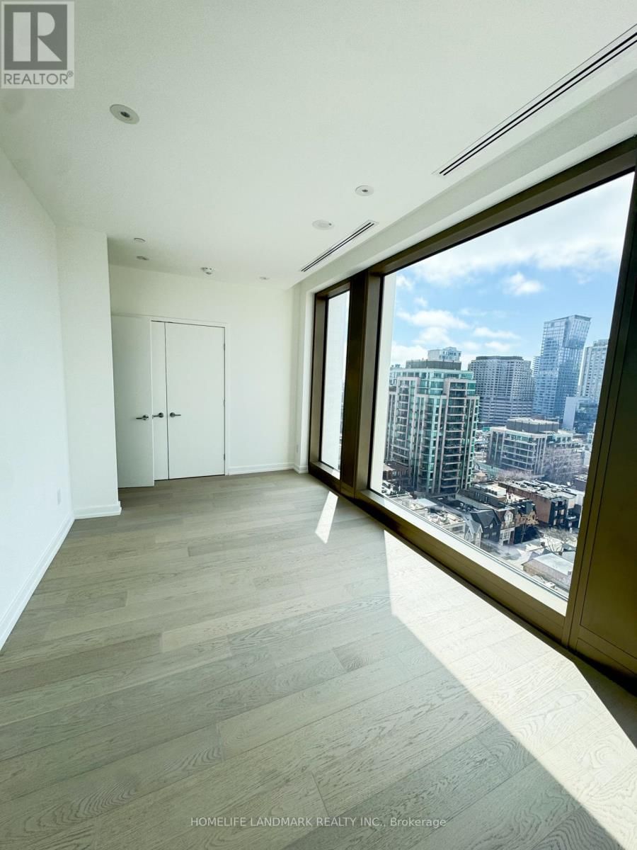 1602 - 1315 BAY STREET Image 9