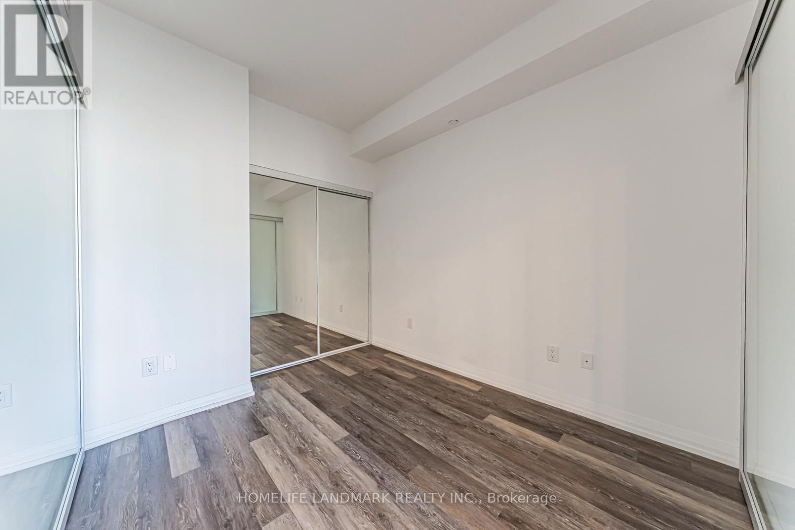 1515 - 75 CANTERBURY PLACE Image 22