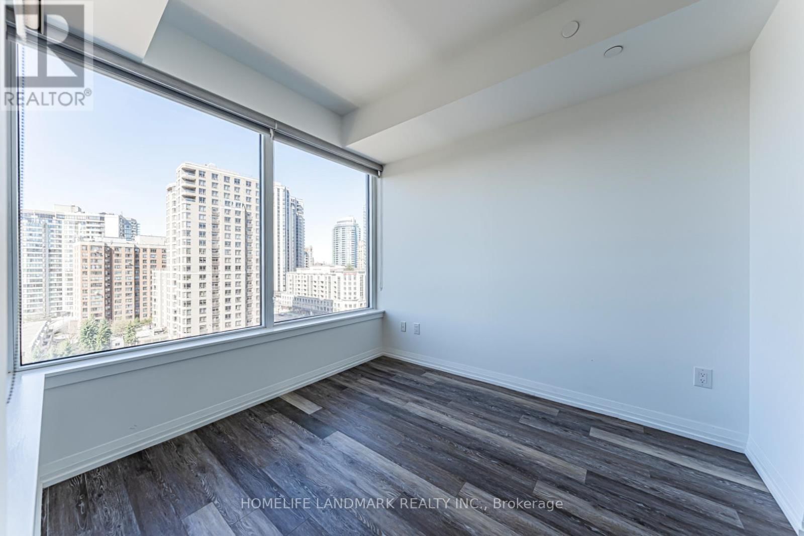 1515 - 75 CANTERBURY PLACE Image 28