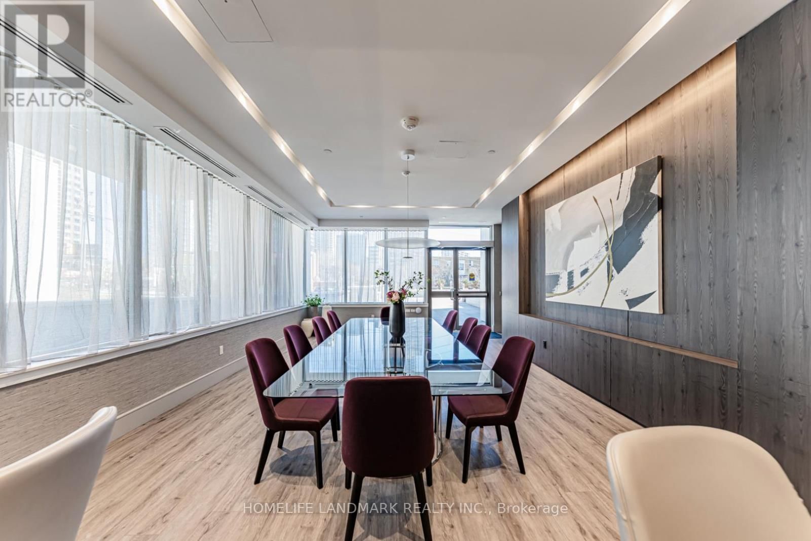 1515 - 75 CANTERBURY PLACE Image 40