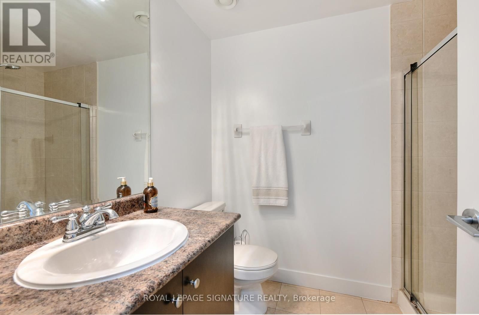 415 - 438 KING STREET WEST Image 18