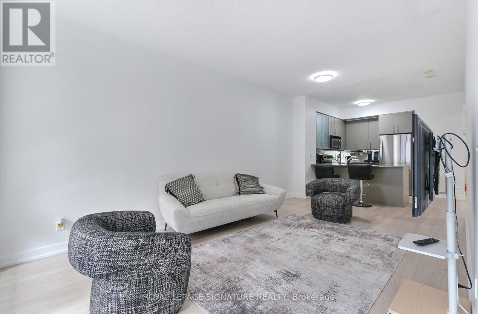 415 - 438 KING STREET WEST Image 7