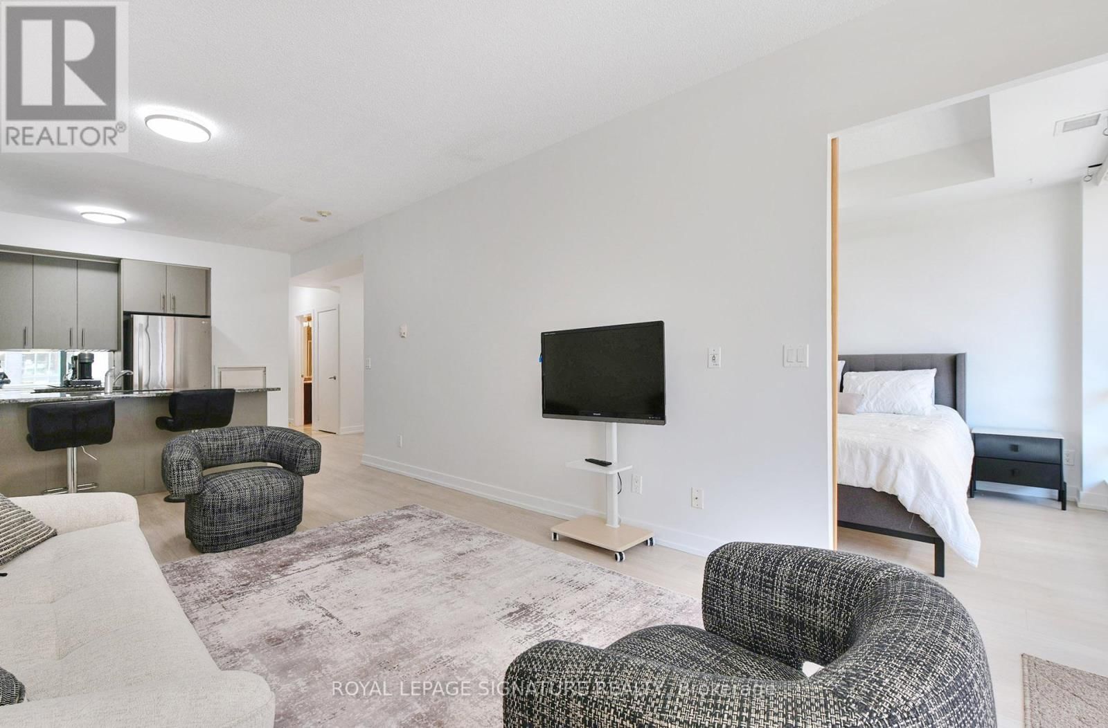 415 - 438 KING STREET WEST Image 8