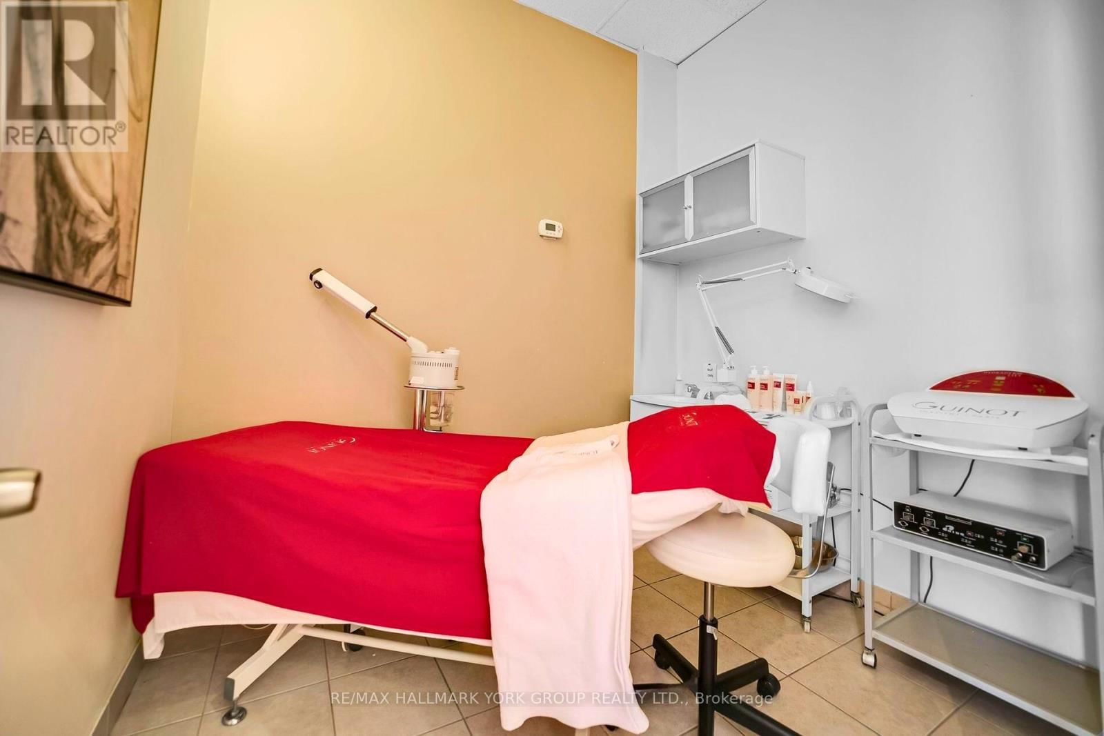 A17 - 2012 SHEPPARD AVENUE EAST Image 17