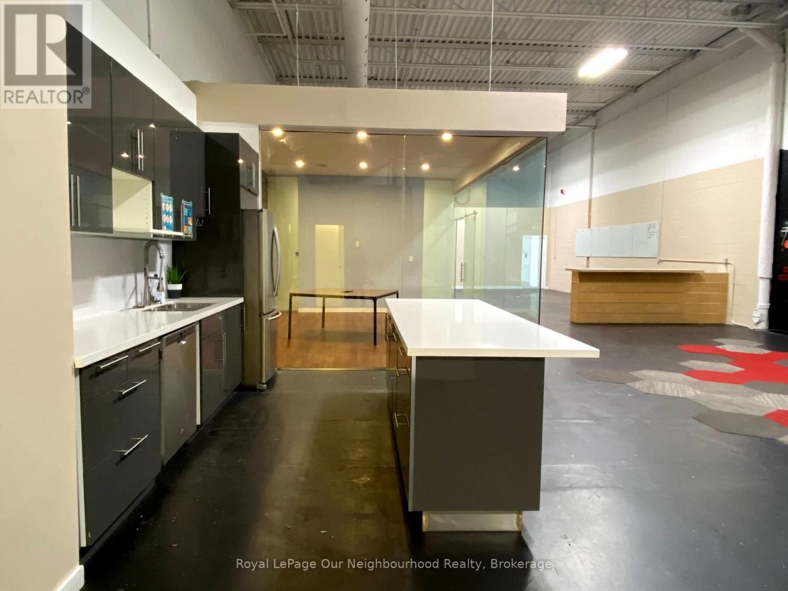 106B - 100 SUNRISE AVENUE Image 2