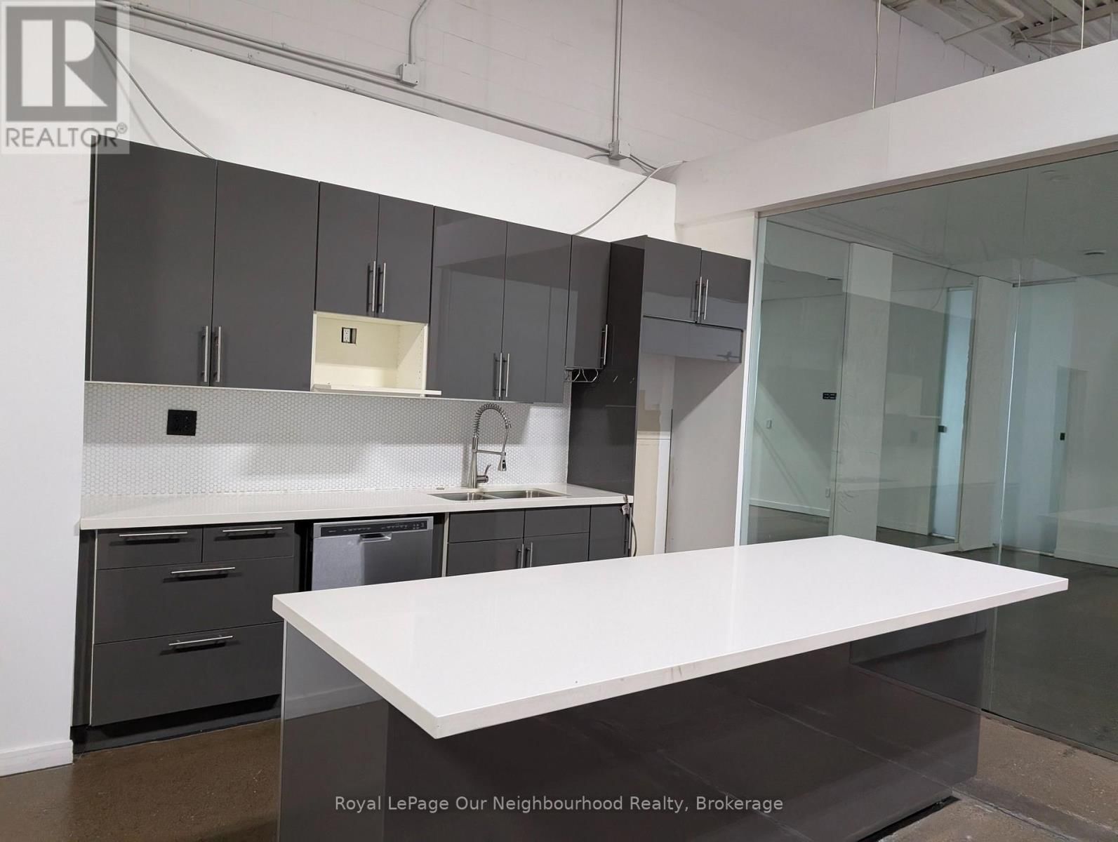 106B - 100 SUNRISE AVENUE Image 7