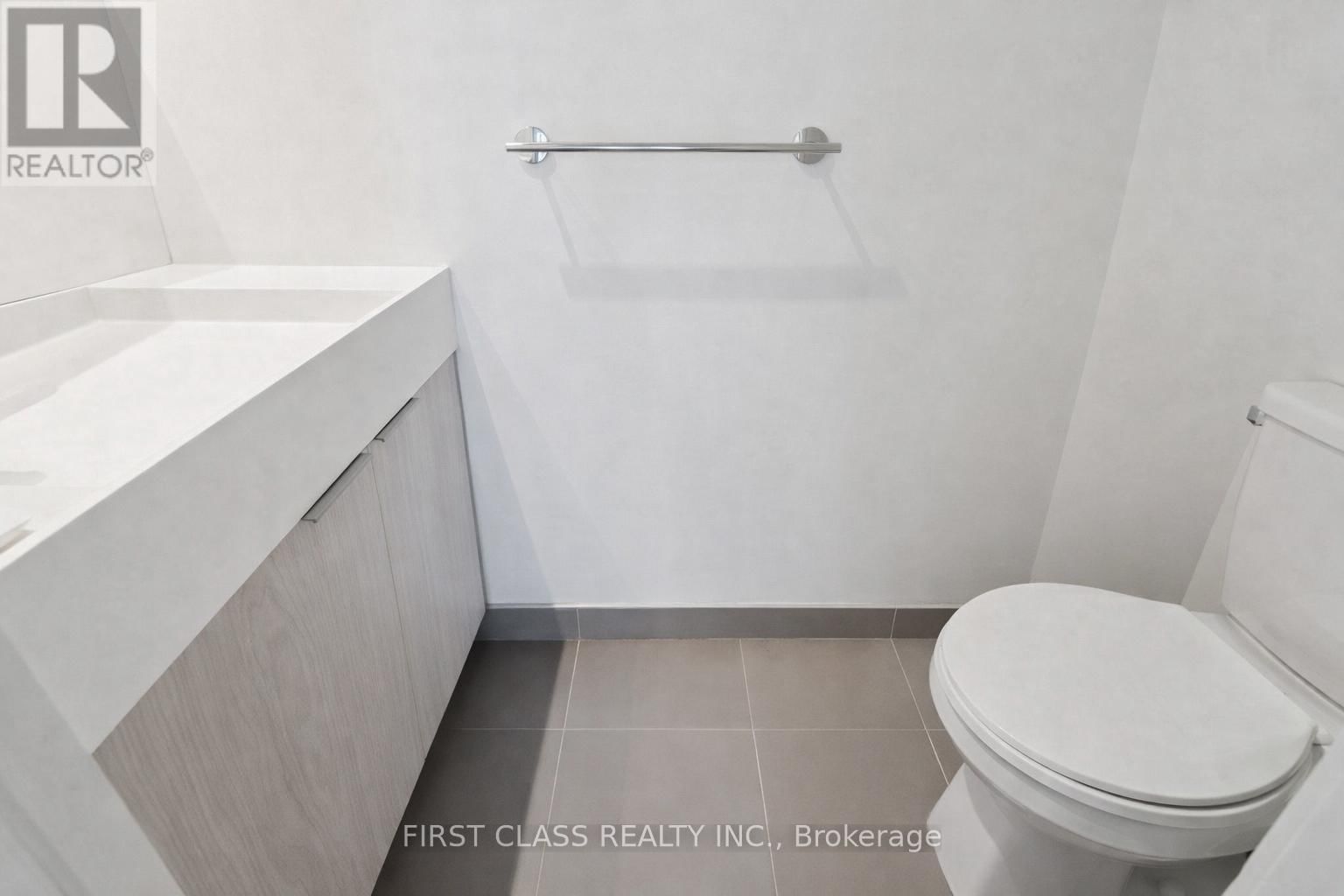 3202 - 20 RICHARDSON STREET Image 18