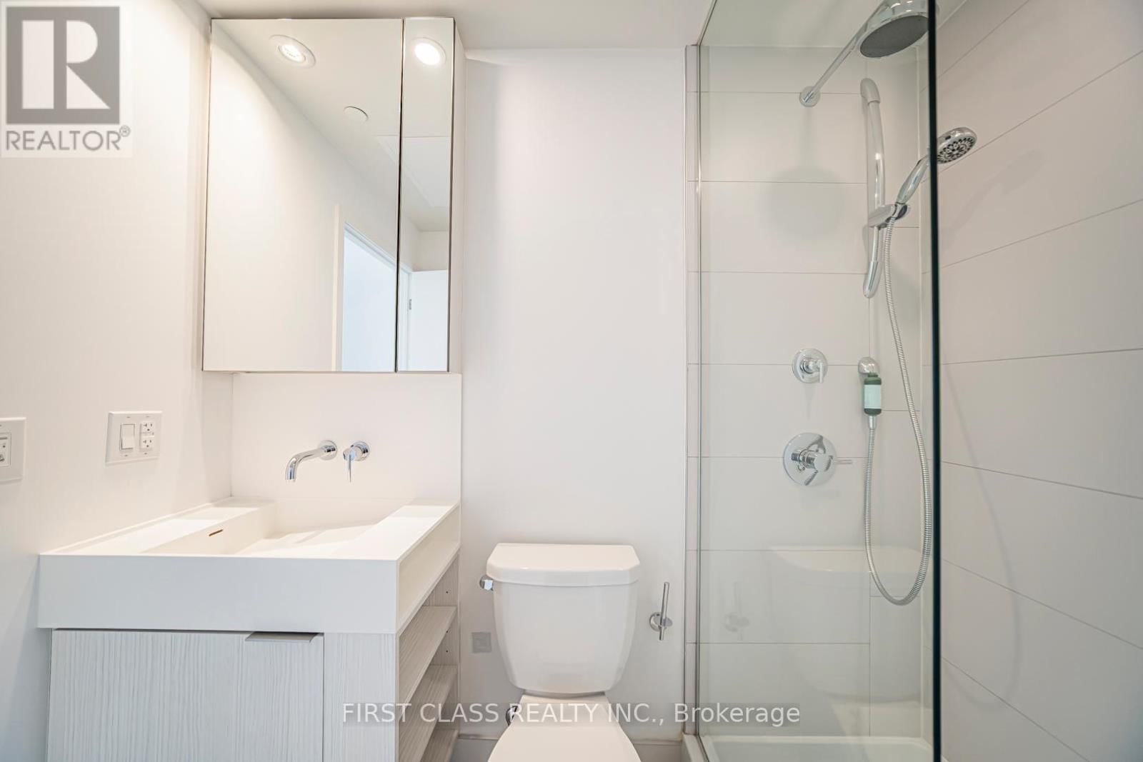 3202 - 20 RICHARDSON STREET Image 31