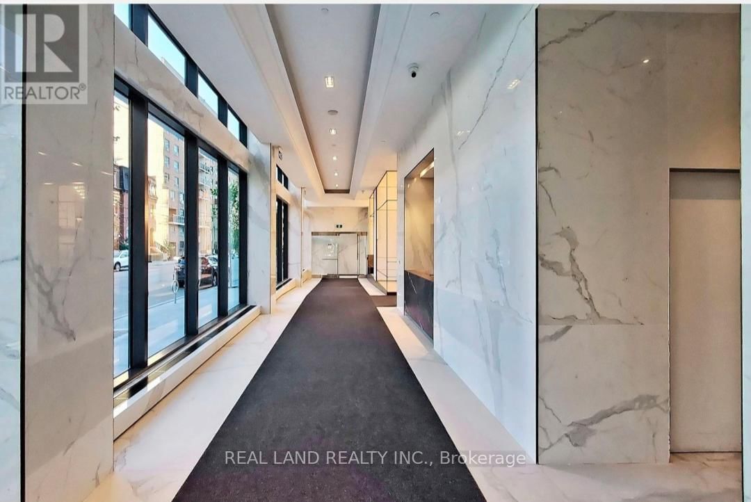 3116 - 77 SHUTER STREET SOUTH Image 4