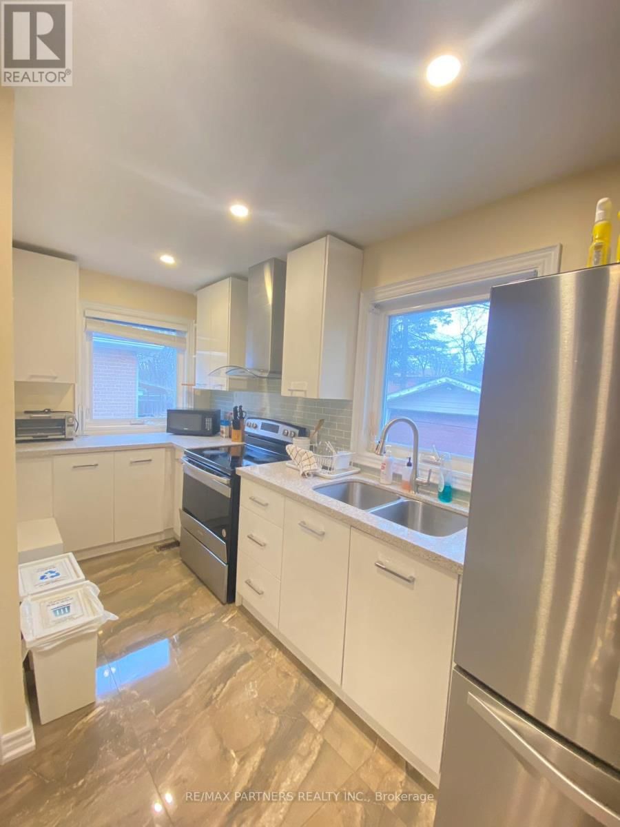 87 BISHOP AVENUE Image 4