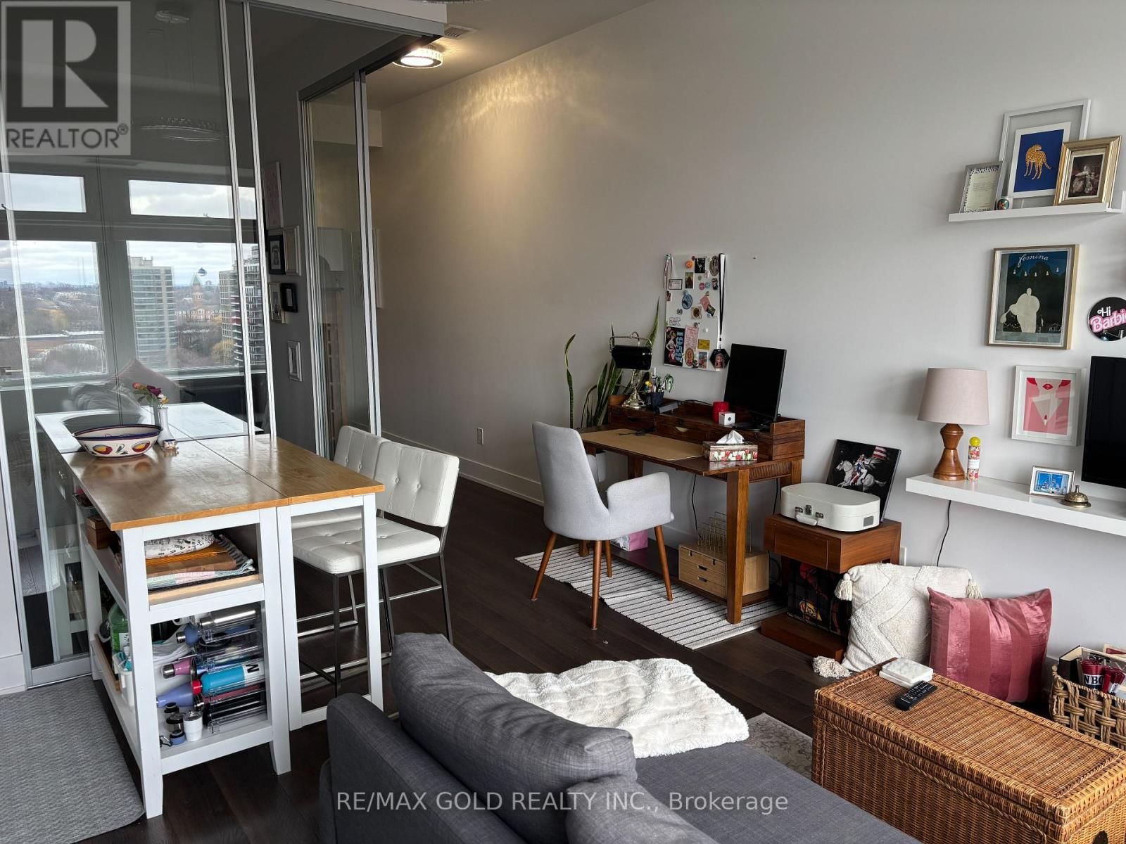 1426 - 111 ST CLAIR AVENUE WEST Image 13