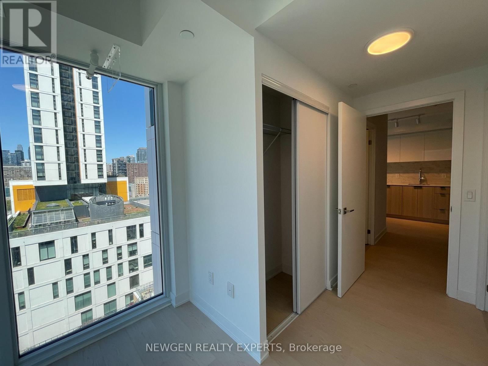 1703 - 252 CHURCH STREET Image 12