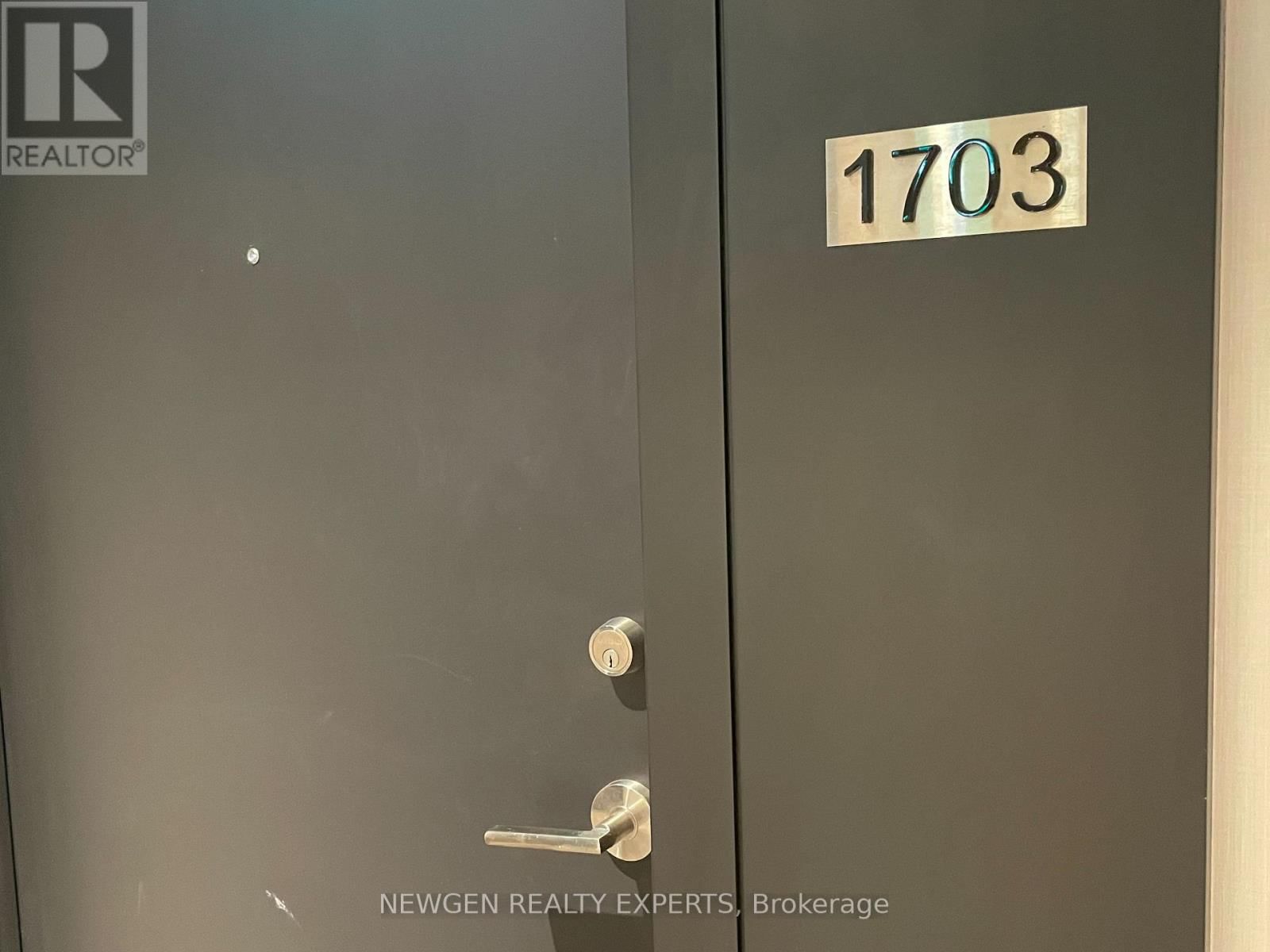 1703 - 252 CHURCH STREET Image 4