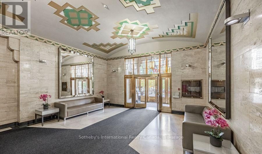 323 - 637 LAKE SHORE BOULEVARD WEST Image 14