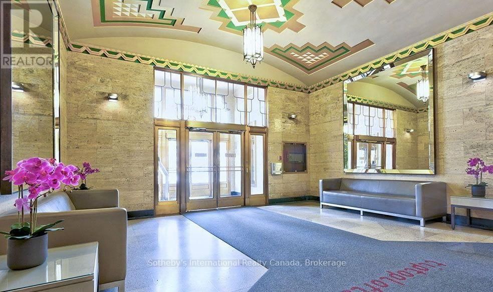 323 - 637 LAKE SHORE BOULEVARD WEST Image 15