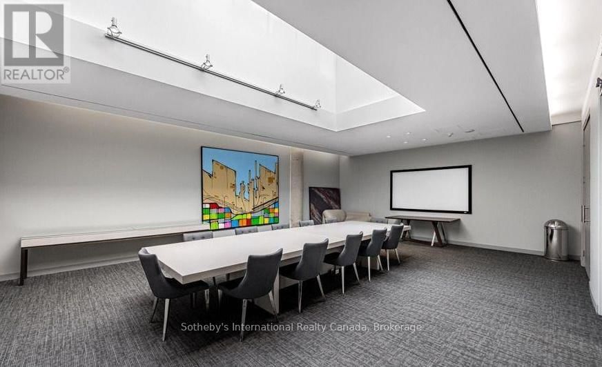 323 - 637 LAKE SHORE BOULEVARD WEST Image 22