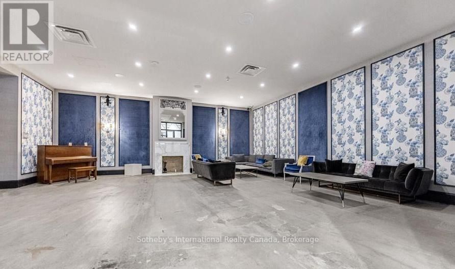 323 - 637 LAKE SHORE BOULEVARD WEST Image 24