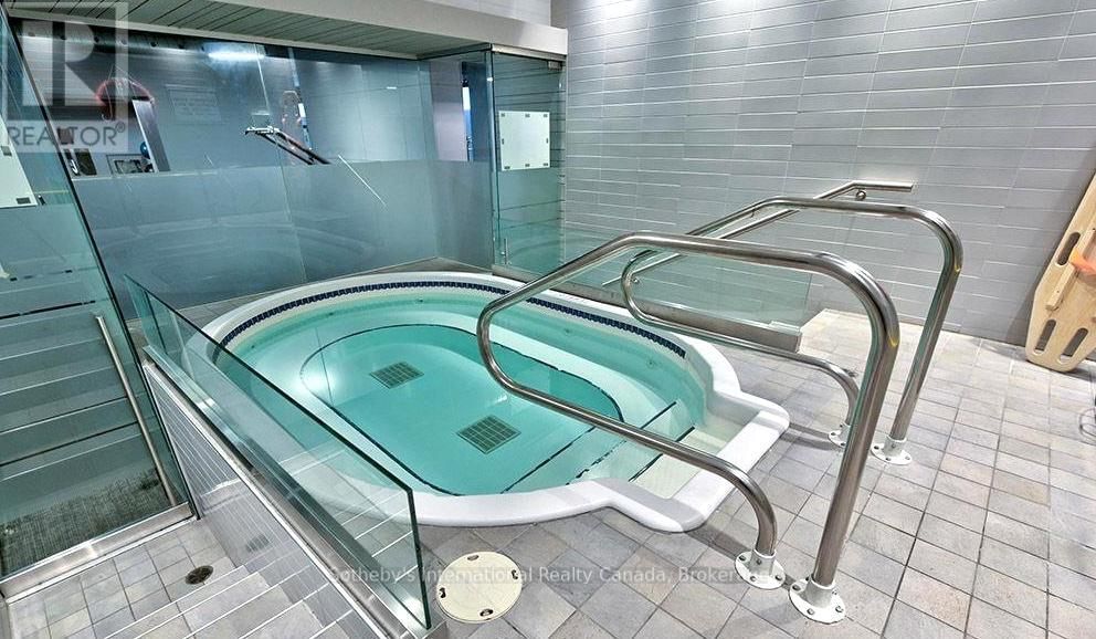 323 - 637 LAKE SHORE BOULEVARD WEST Image 28