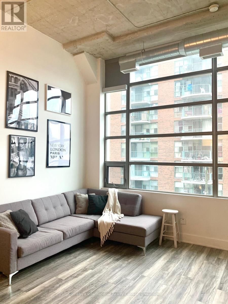 323 - 637 LAKE SHORE BOULEVARD WEST Image 5