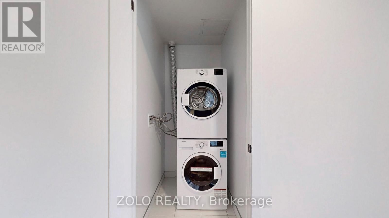 1504 - 5 DEFRIES STREET Image 15