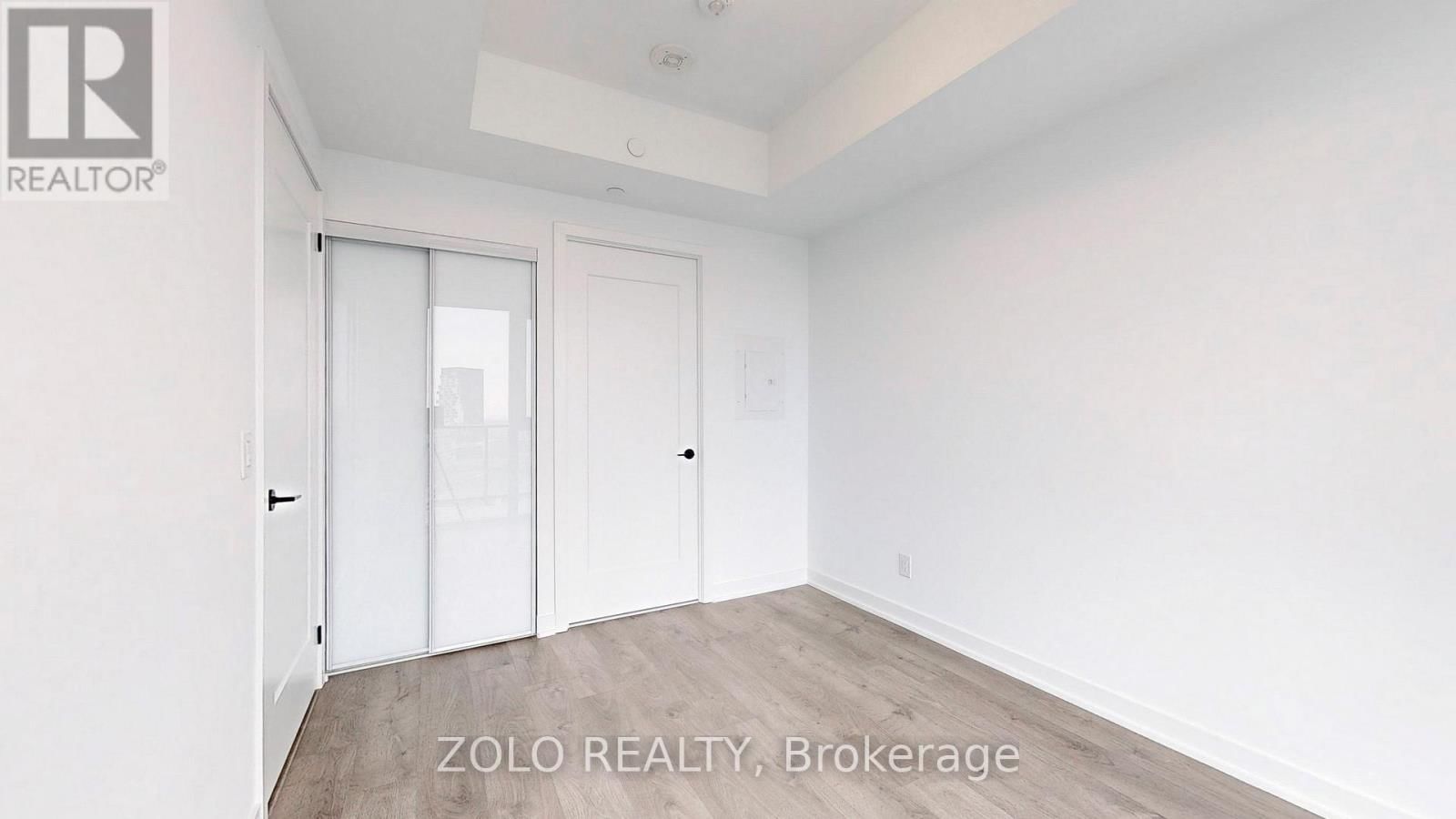 1504 - 5 DEFRIES STREET Image 9