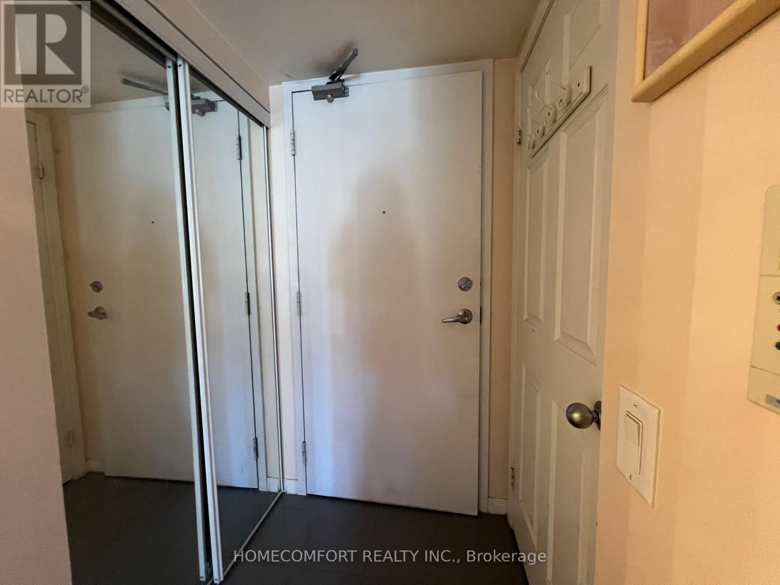 703 - 155 BEECROFT ROAD Image 6