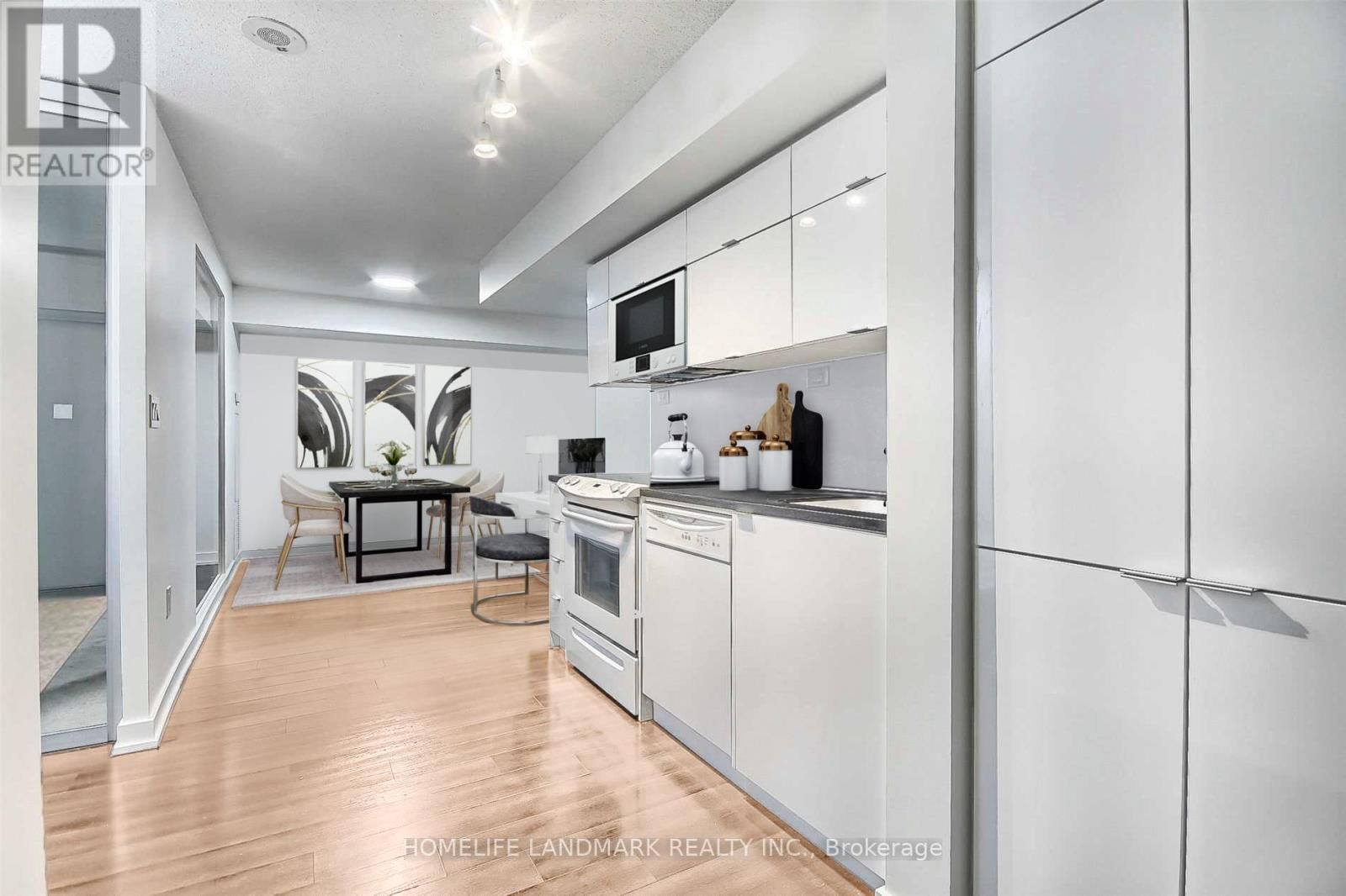 938 - 151 DAN LECKIE WAY Image 6