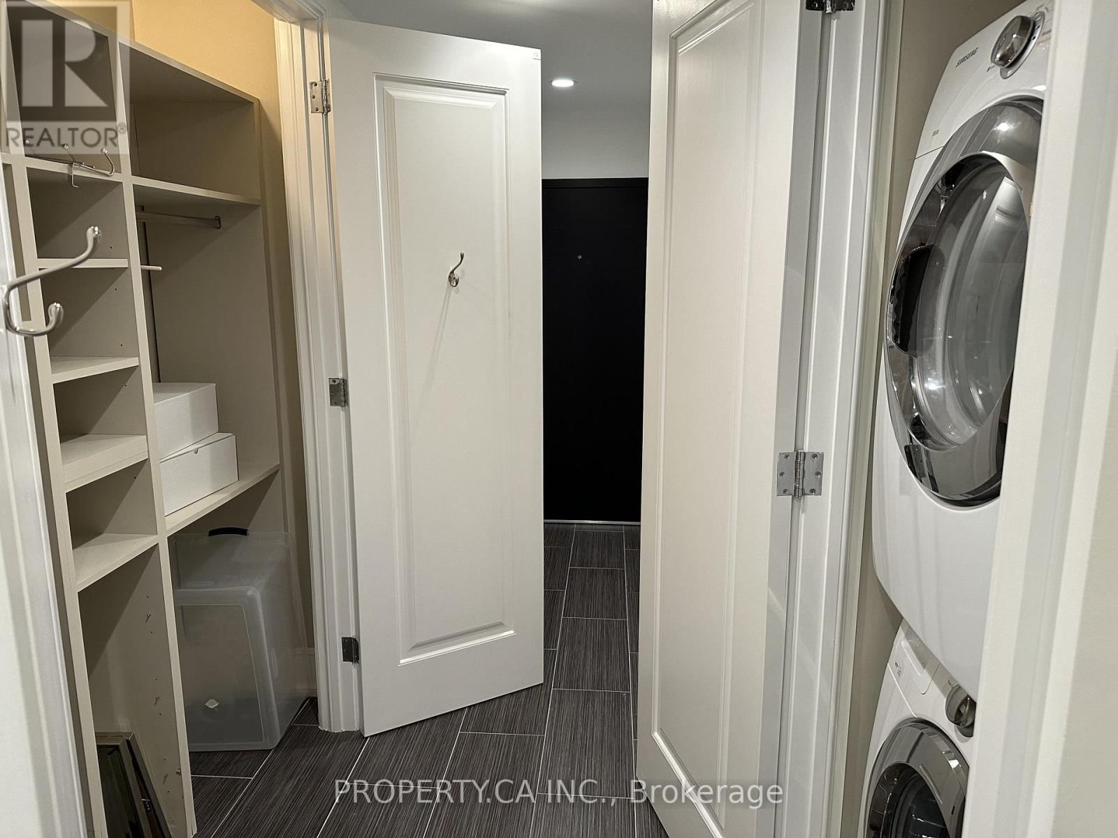 02 - 28 MADISON AVENUE Image 9