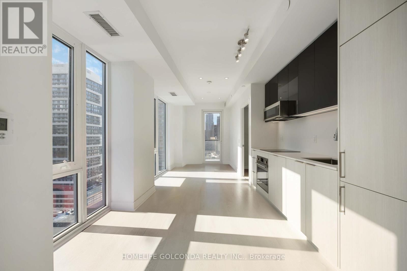 308 JARVIS STREET Image 1