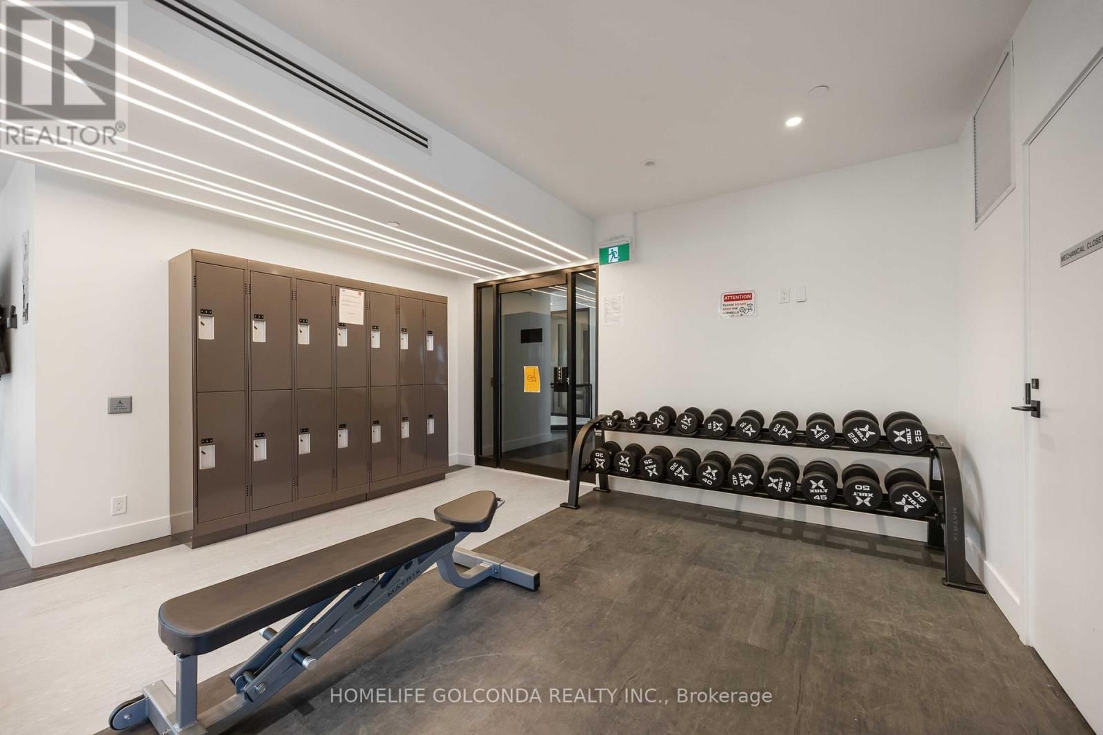 308 JARVIS STREET Image 13