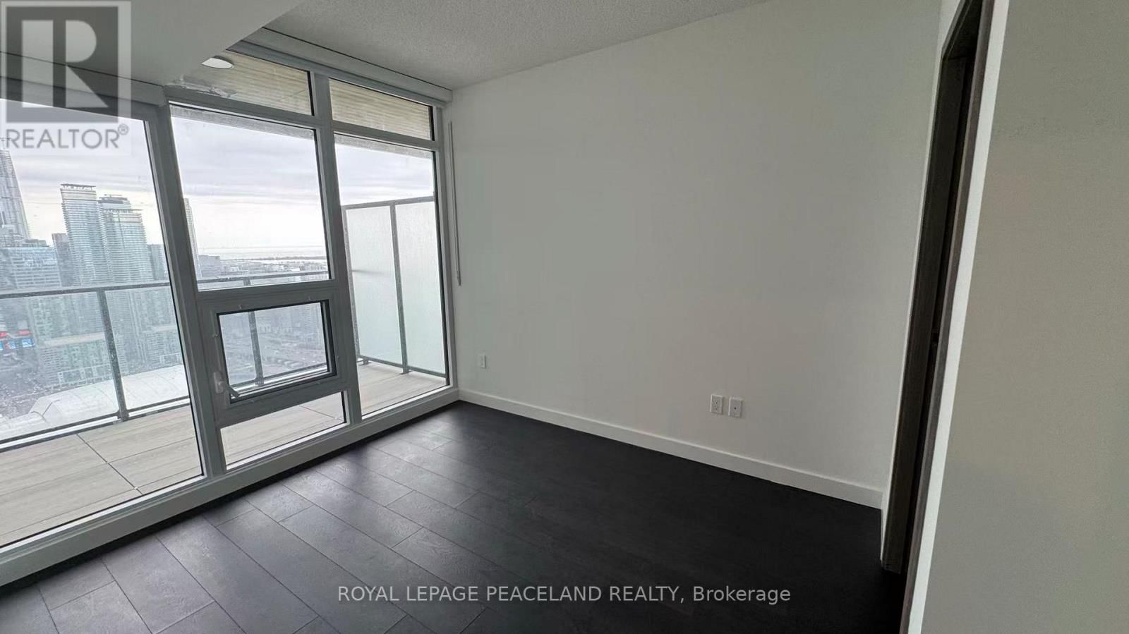 5607 - 3 CONCORD CITYPLACE WAY Image 7