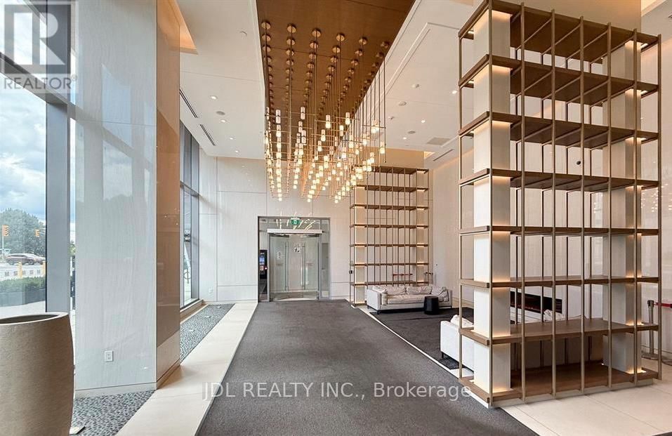 1909 - 8 OLYMPIC GARDEN DRIVE Image 5