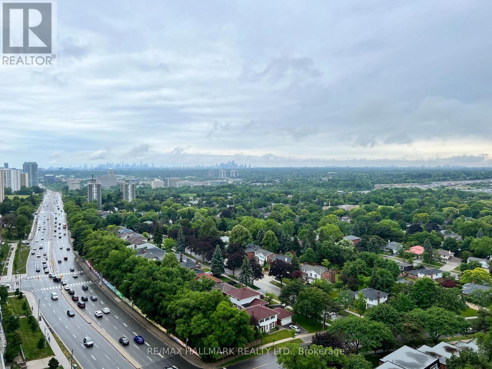 1511 - 66 FOREST MANOR ROAD Image 12