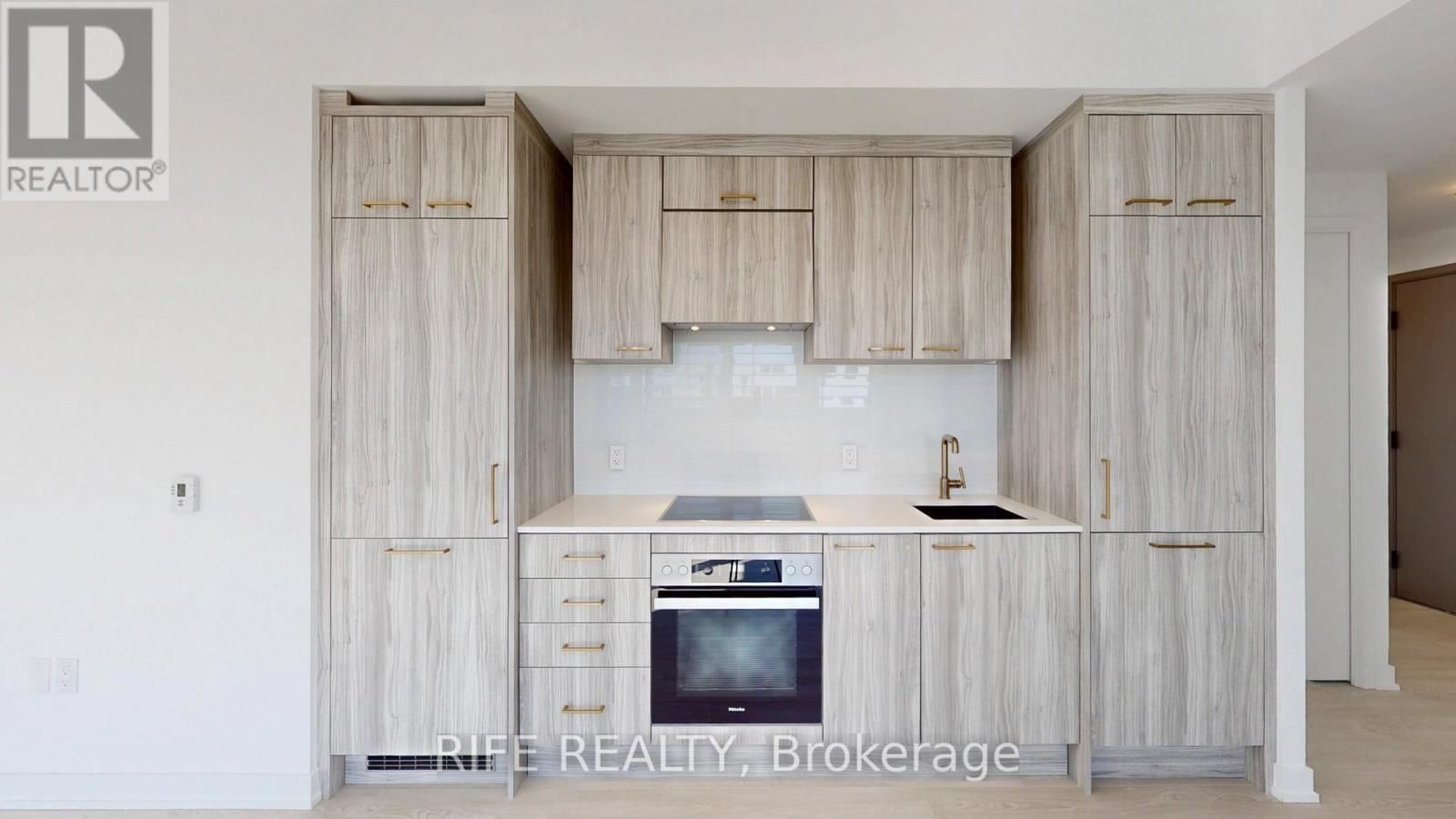 2910 - 634 CHURCH STREET Image 10