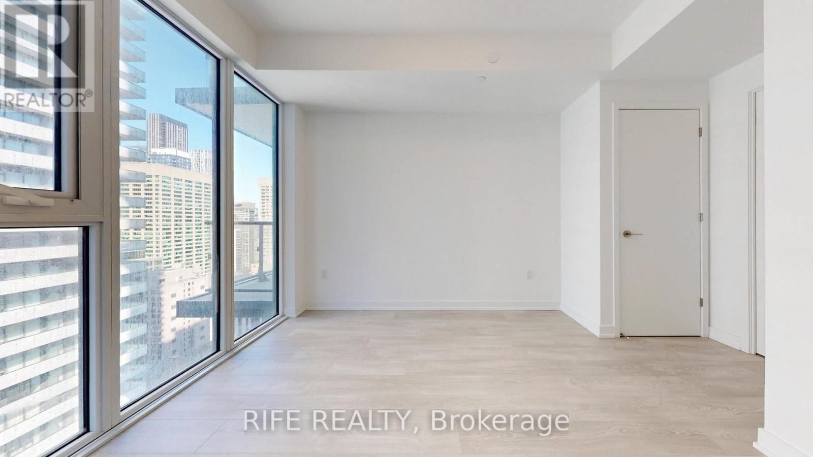 2910 - 634 CHURCH STREET Image 13