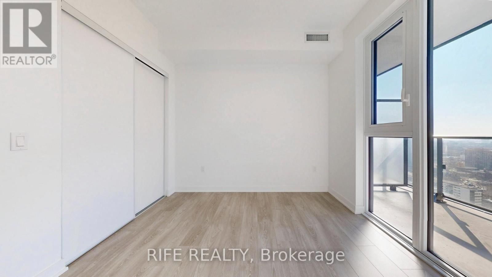 2910 - 634 CHURCH STREET Image 17