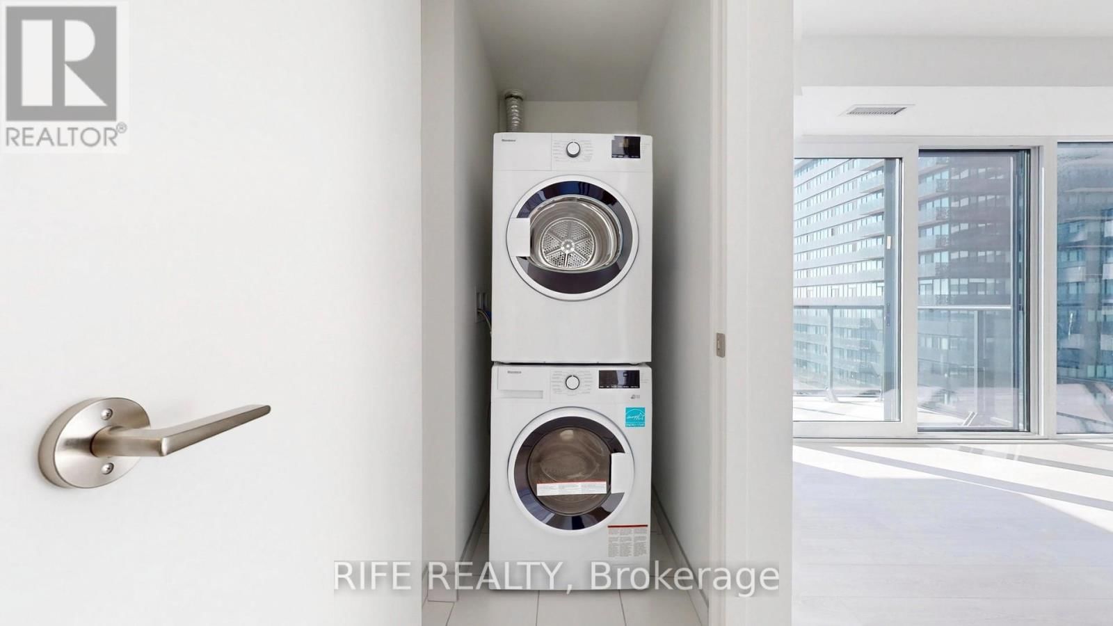 2910 - 634 CHURCH STREET Image 20